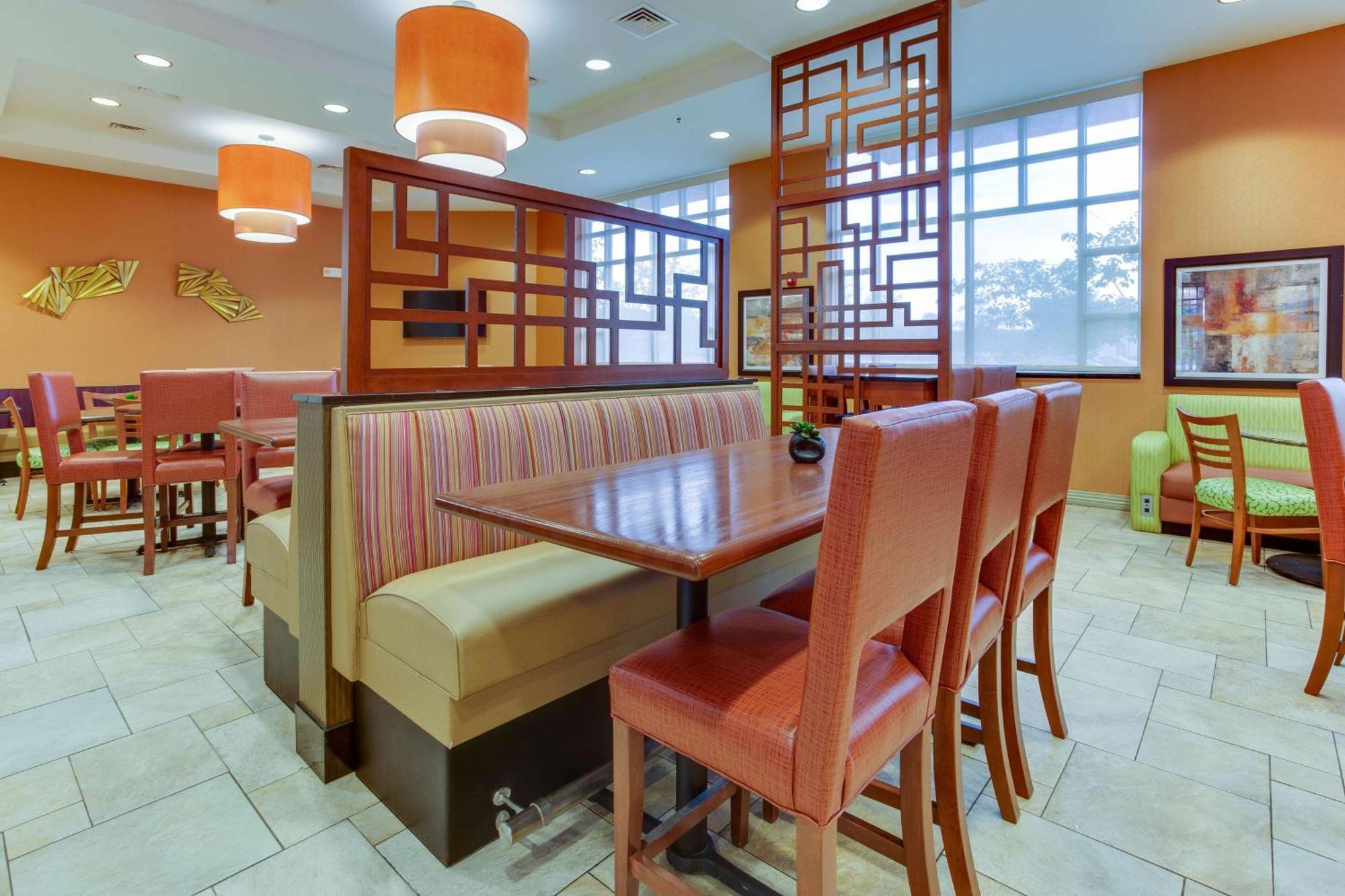 Drury Inn & Suites West Des Moines Eksteriør billede