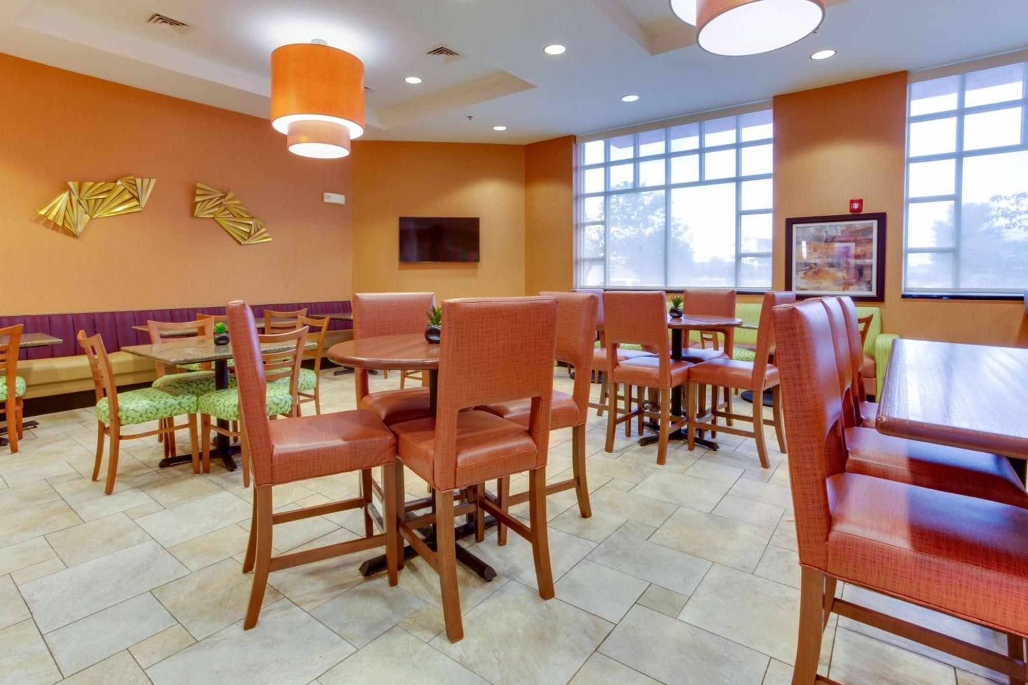 Drury Inn & Suites West Des Moines Eksteriør billede