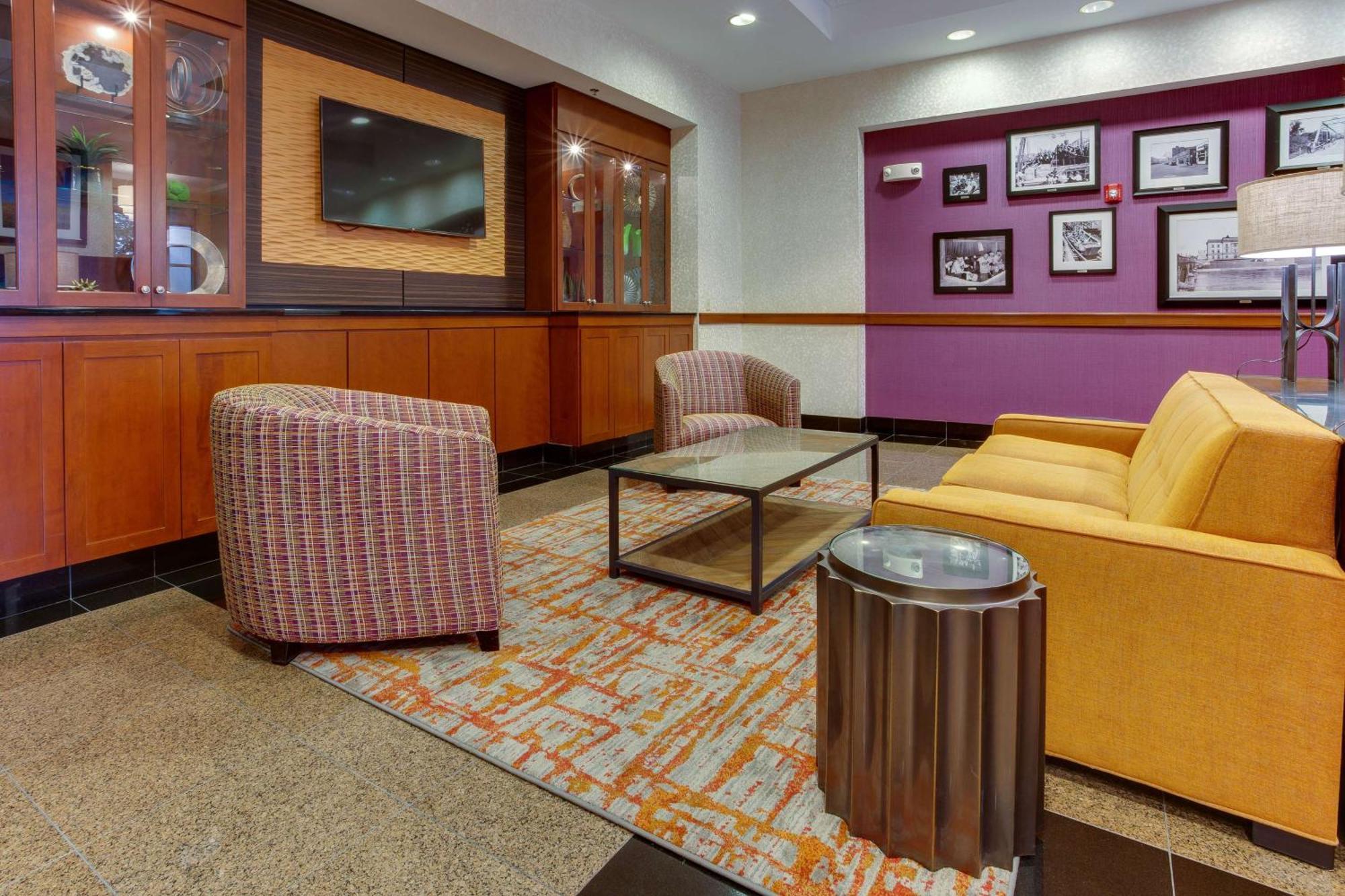 Drury Inn & Suites West Des Moines Eksteriør billede