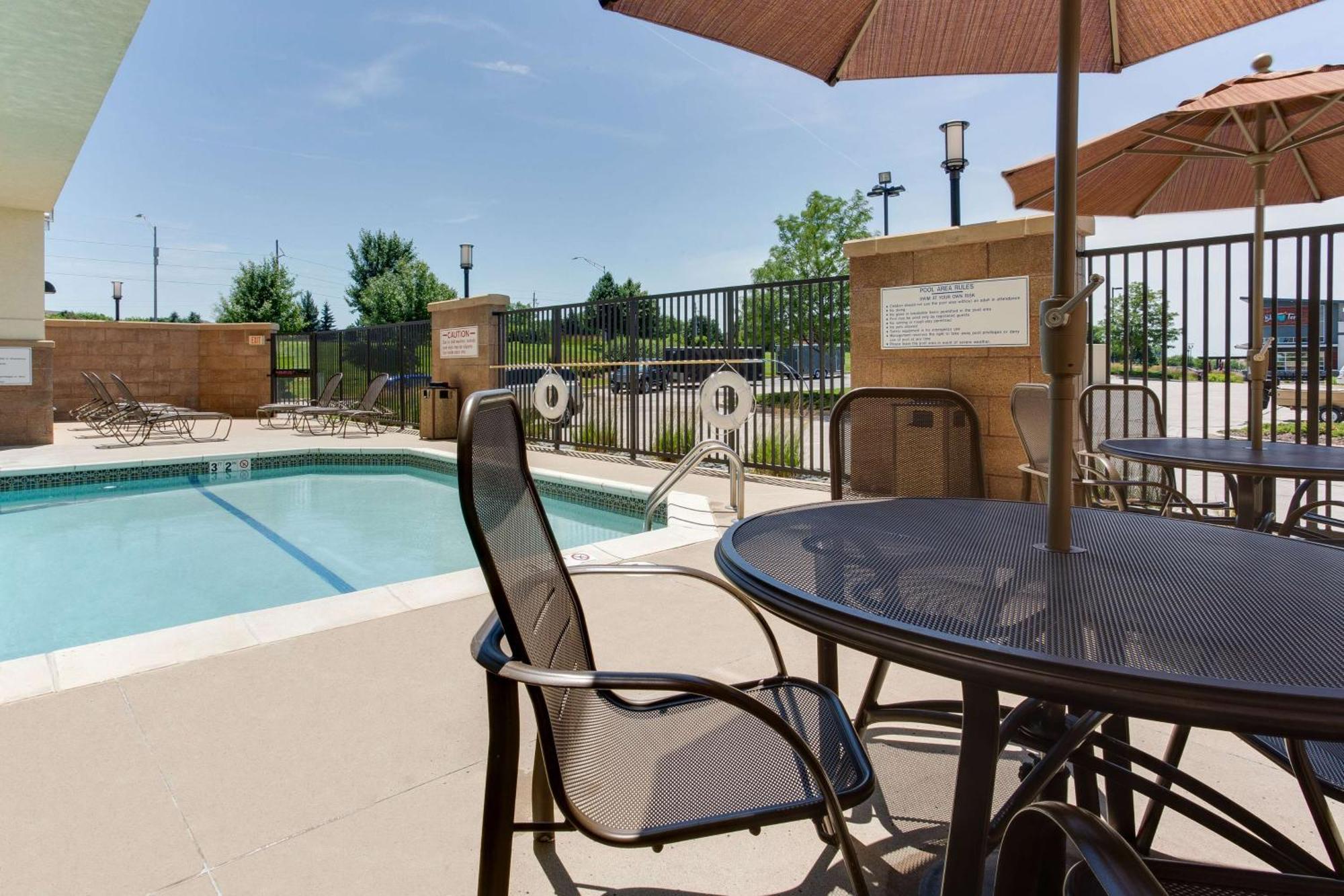 Drury Inn & Suites West Des Moines Eksteriør billede